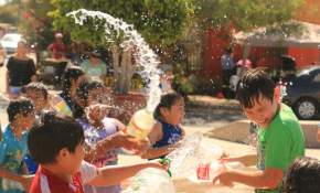 Niños y niñas se refrescaron con la Fiesta de la Chaya en Vallenar [FOTOS]