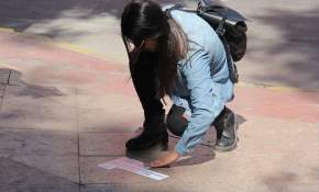 En Copiapó "sembraron poesía" en las calles y estudiantes leyeron obras de Romeo Murga [FOTOS]